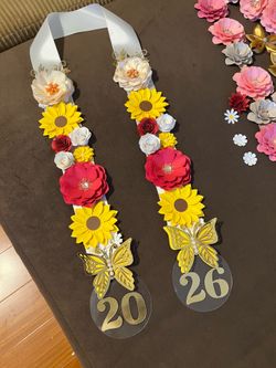 Graduation lei
