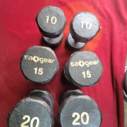 SET OF 10s. 15s. 20s 
 HEXHEAD DUMBBELLS TOTAL 90LBs  
11525 S HALSTED DUNKIN DONUTS/7111.S WESTERN WALGREENS  
80$  CASH ONLY AS IS.
