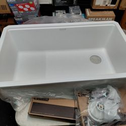 Delta Everest 32x19x9 Composite Granite Undermount Kitchen Sink With Drying Mat, Cutting Board And Drain 