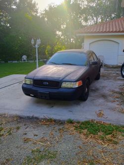 2011 Ford Crown Victoria