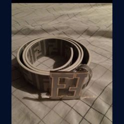 Fendi Belt Size 30-32 Men’s