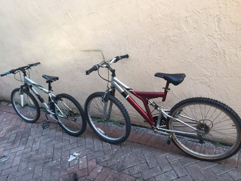 Bikes for parts or repair 20$ for both today only