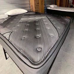 King And Queen Mattress Must Sell ASAP 