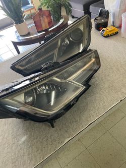 Audi A4 2018 headlamp focos
