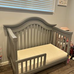 2 In 1 Crib To Toddler Bed 