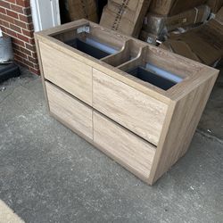 Brand New 48 Inch Bathroom Vanity 