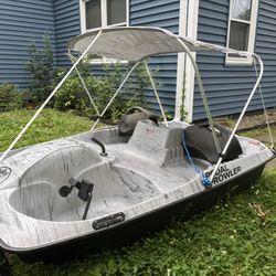 8’ Bass Pro Pedal Prowler w/ canopy