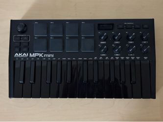 AKAI professional MPK mini