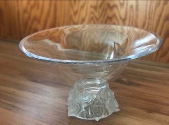 $10 Heavy Clear Glass Pedestal Bowl with Frosted Rose Base