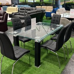 Modern Glass Table With 6 Chairs / Mesa de cristal moderna con 6 sillas