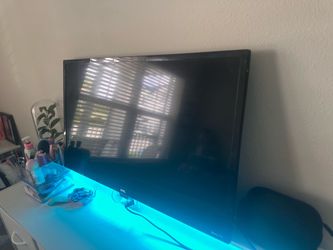 32 inch Roku tv onn