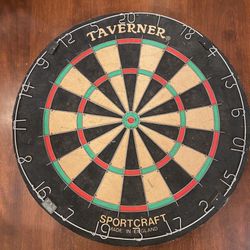 Vintage Tavener Sportscraft Dart Board