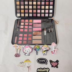 Brand New Glam Makeup Case and 9 Shiny Fun Embroidery Patches Iron Ons