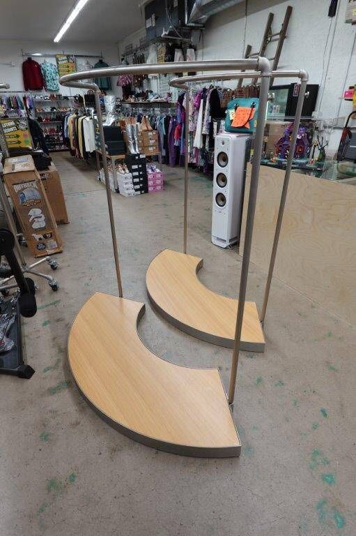 Curved Industrial Clothing Rack Store Display