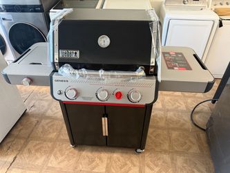 New Weber Genesis Gas Grill C-335E