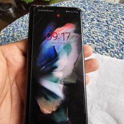 Galaxy Fold 3