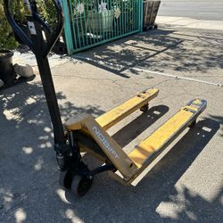 Pallet Jack