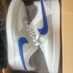 Nike White/Blue Shoes