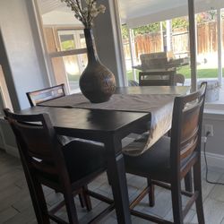 Table And 4 Chairs 150