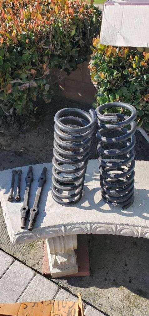 Fits 63- 82 Original 80 Corvette Coil Springs 