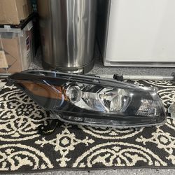 2008-2012 Honda accord LH Right/Passenger Headlight 