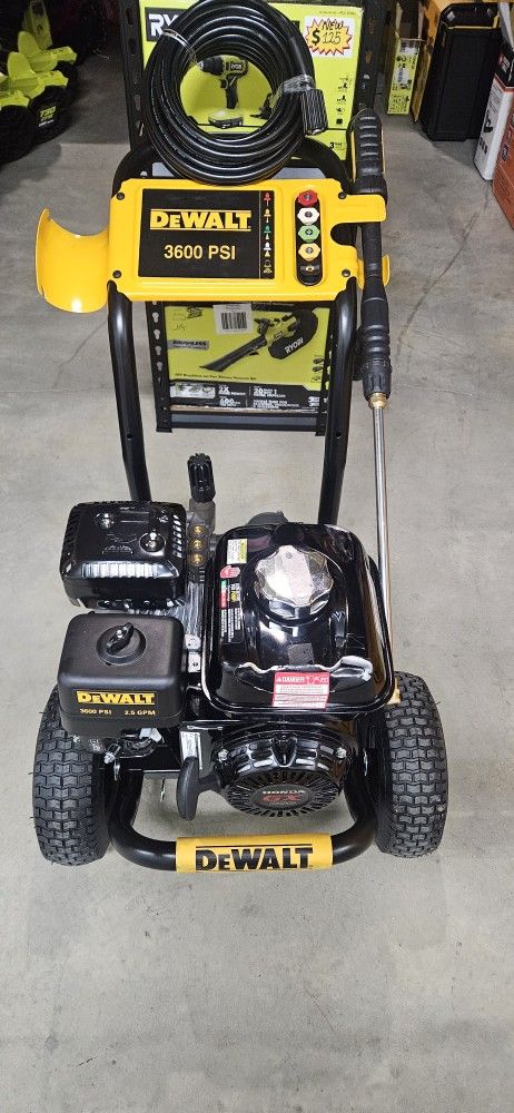 3600psi dewalt gasoline pressure washer