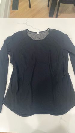 Lululemon size 8