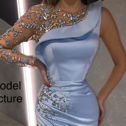 Size 4-6 Fancy Dress Worn Once European Designer