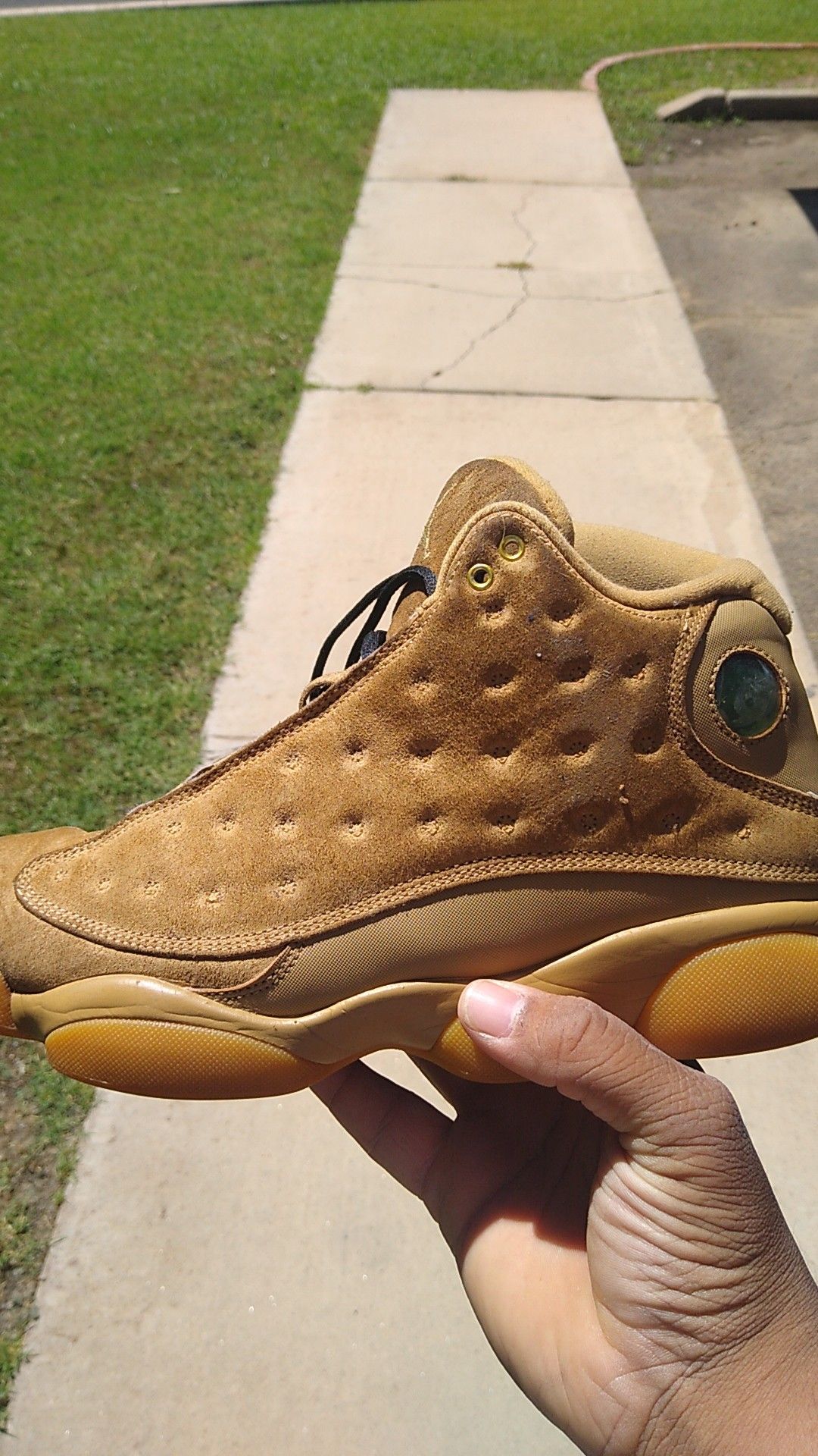 Jordan 13 wheats used size 10