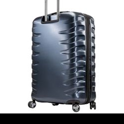 Ricardo Beverly Hills Half Dome Luggage Size Medium 26 In RETAIL PRICE $255