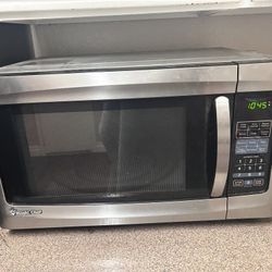 Magic Chef Stainless Steel Microwave