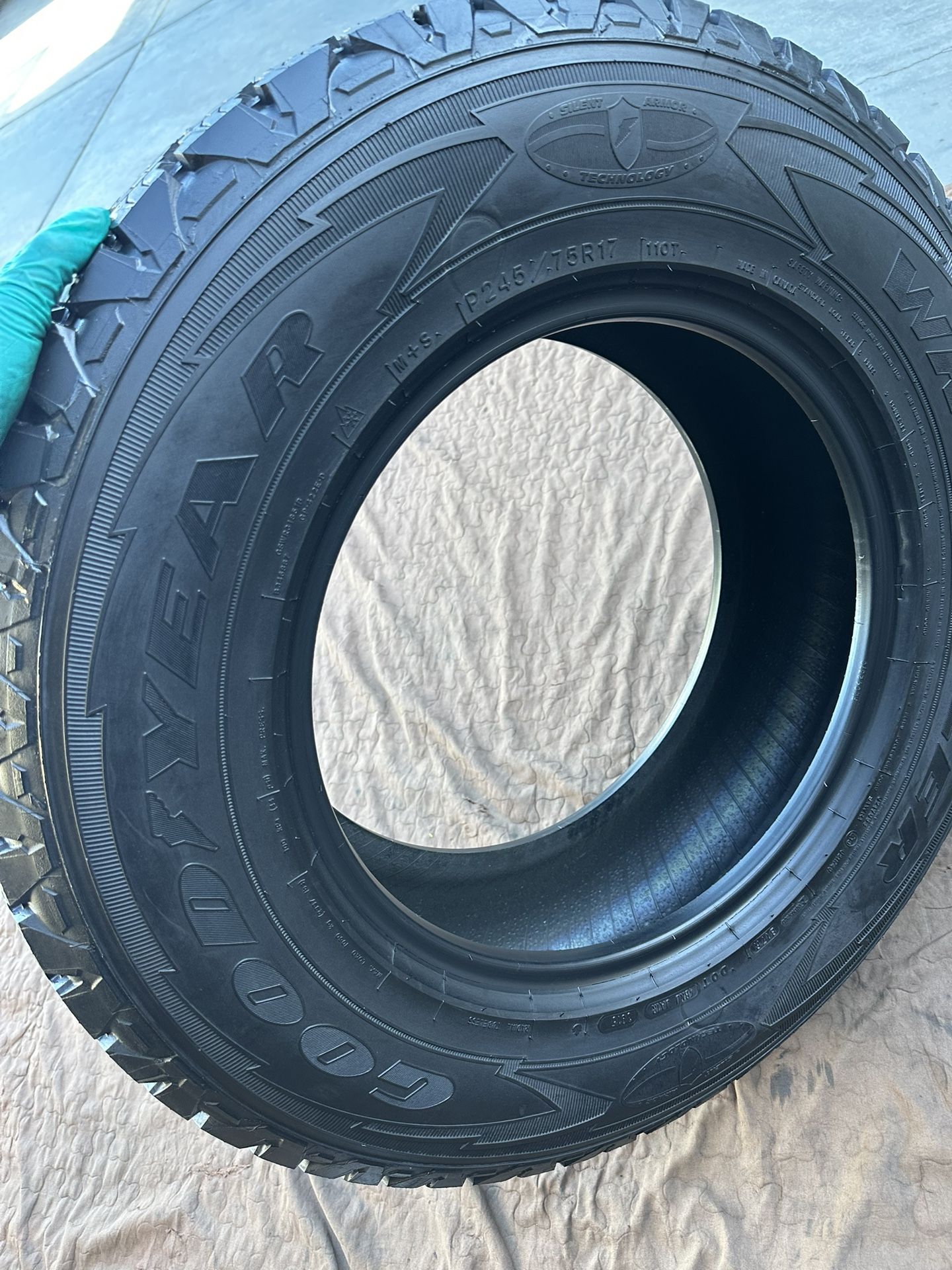 Goodyear Wrangler Tire 245/75R17
