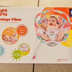 bright starts™ Flamingo Vibes™