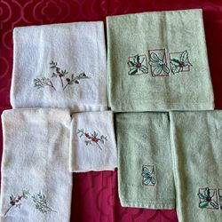 Holiday Towel Sets 