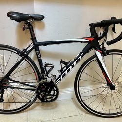 SCOTT CR1 FULL CARBON ROAD BIKE 