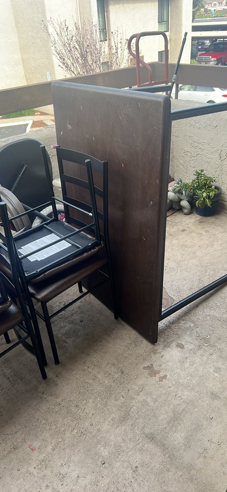 Kitchen Table