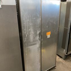 VIKING 42” PANEL READY REFRIGERATOR BUILT IN 