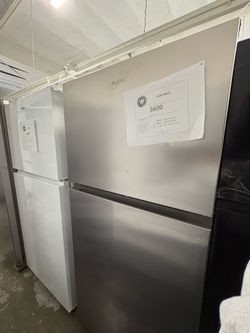 Whirlpool Top-Freezer Refrigerator Stainless Steel