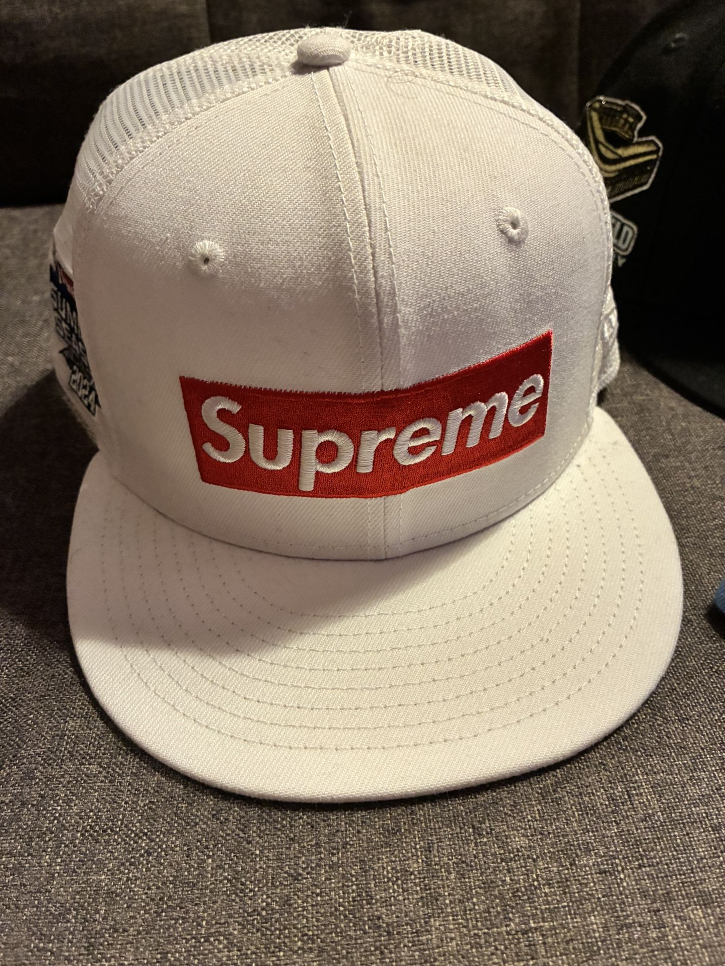 New Era Supreme 2024 Summer Fitted 7 5/8 Pre-owned