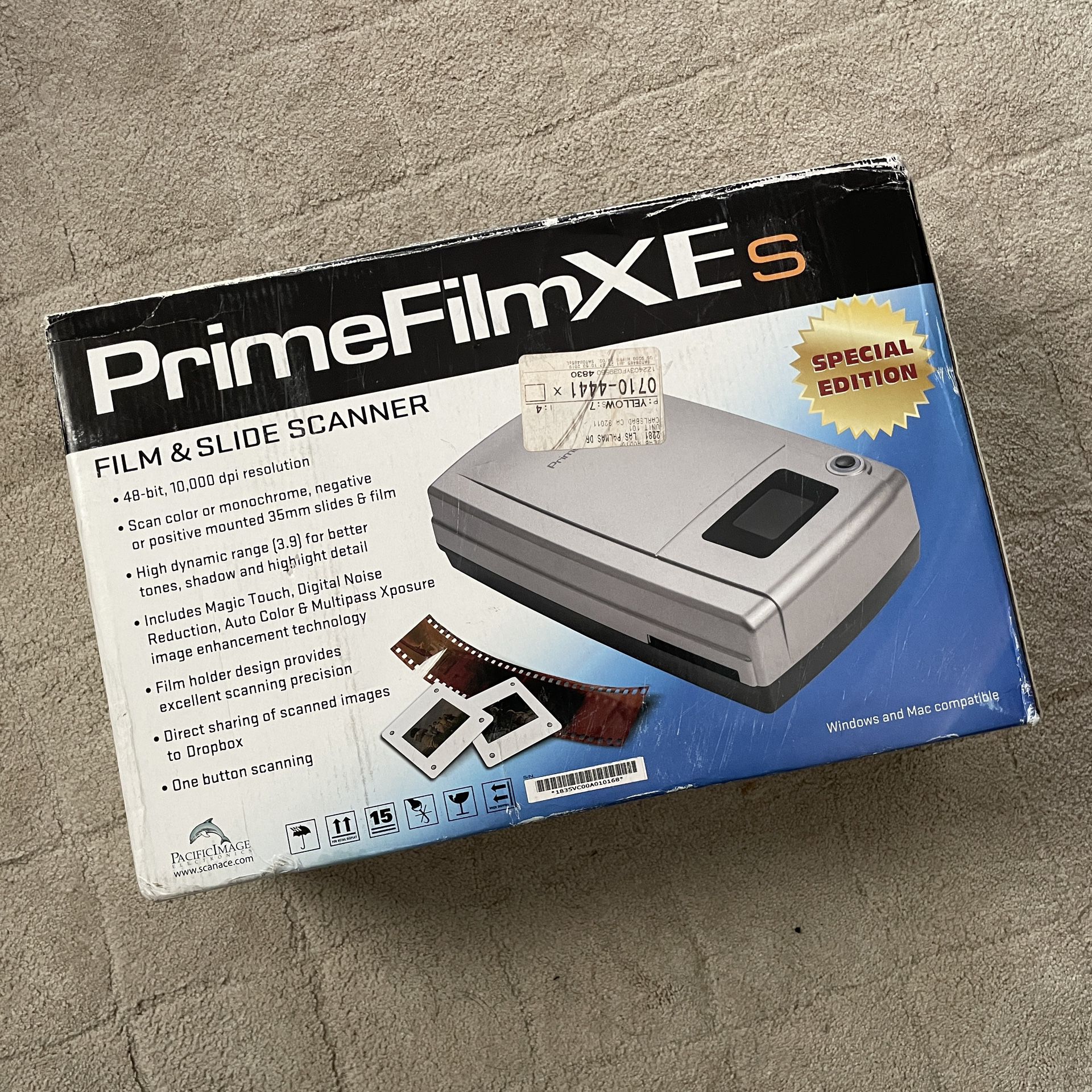PrimeFilm XEs 35mm Film And Slide Scanner