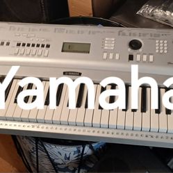 Yamaha Touch Sensitive Digital Keyboard Piano 