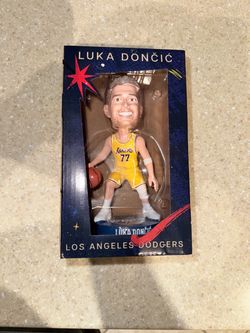 Luka Dončić  Bobblehead LA Dodgers