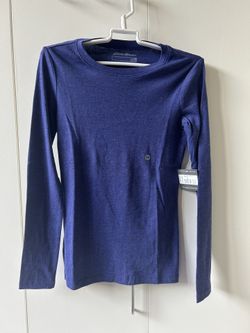 Long sleeve blue purple color cotton blend tee shirt NWT