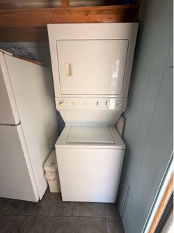 Stackable Washer and dryer combo