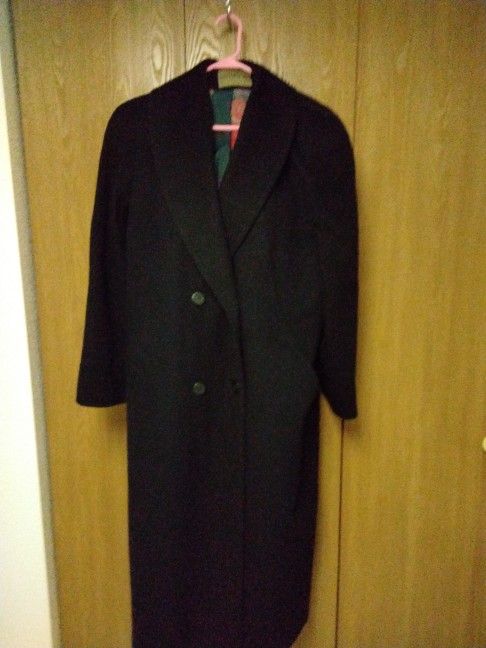 Woman's Beautiful Black Wool Coat PRICE REDUCTION.