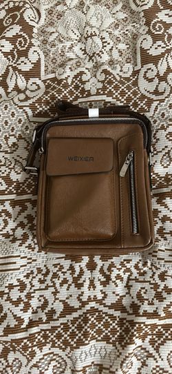 Brand New Men’s Brown Leather Crossbody Messenger Bag