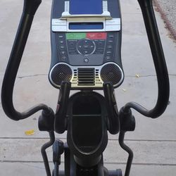 Schwinn Elliptical 470