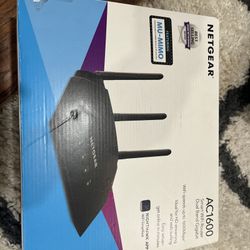 NETGEAR WiFi Router R6330 - AC1600 Dual Band Wireless 1600 Mbps