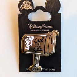 Carl And Ellie Disney Trading Pin From The Movie "Up"