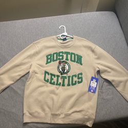 Boston celtics crewneck Brand new with tags